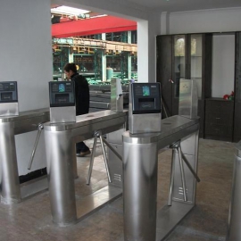 建筑場地門禁監(jiān)控